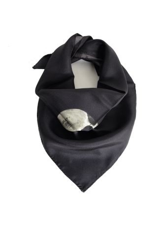 Carré en soie Lucky One de Favier