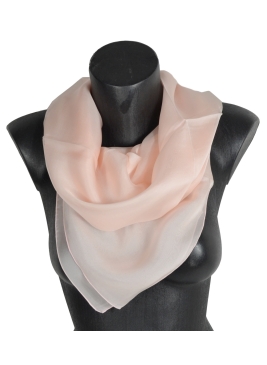 Grand carré en mousseline de soie rose clair