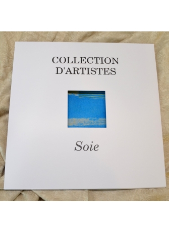 Carré en soie Buste de femme au chapeau rayé de Picasso